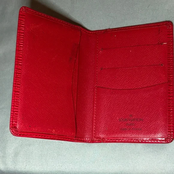 Louis Vuitton Red Epi Leather Card Holder Wallet Made in France Pouch Slim Fair - Picture 7 of 12